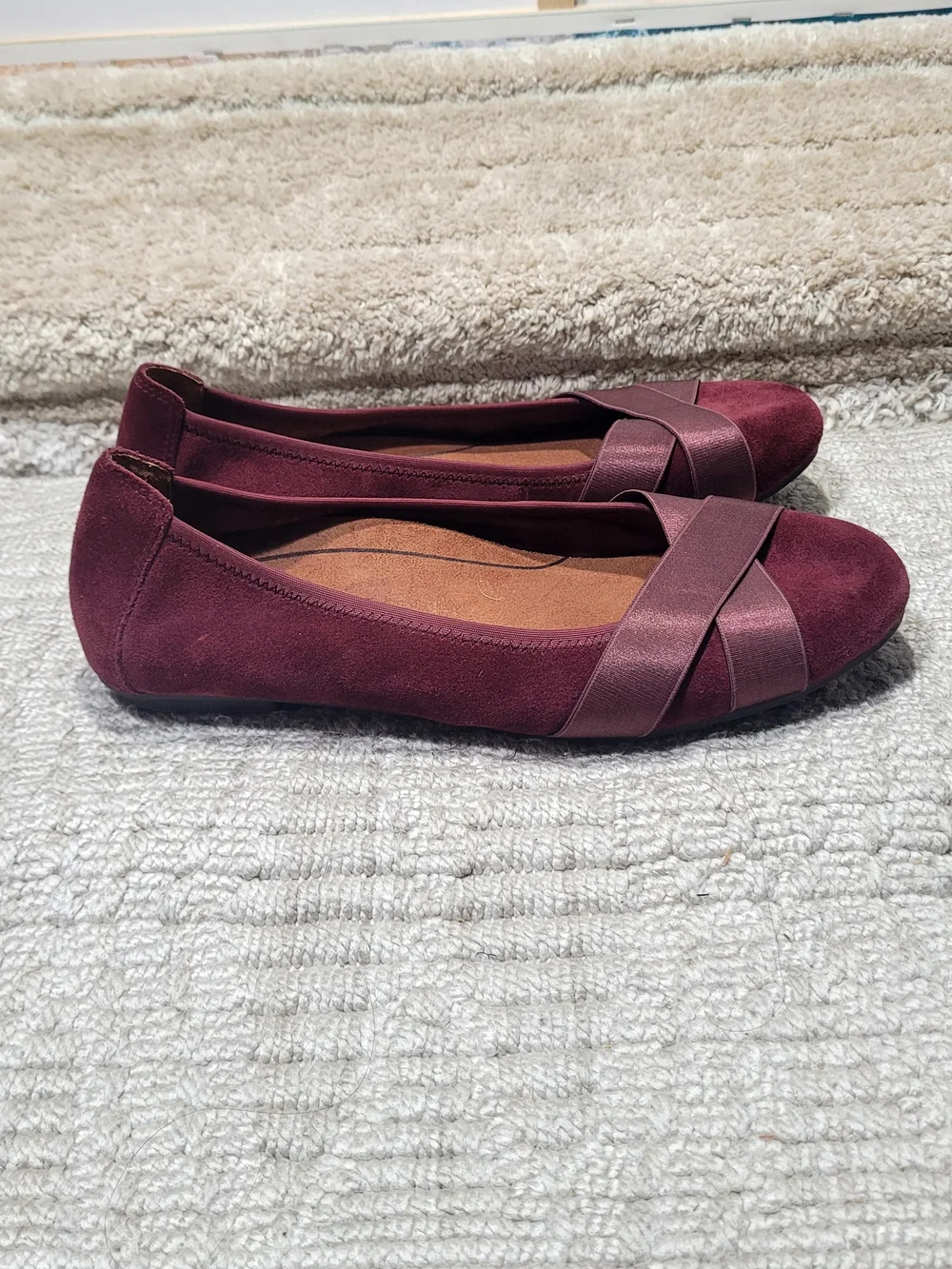 New Vionic Women's Spark Maria Ballet Flat Supportive Suede Shoes Size 9